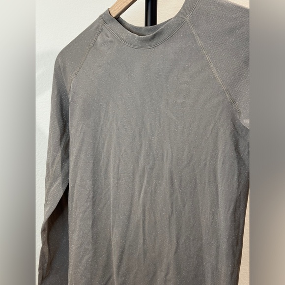 Athleta Momentum Seamless Sparkle Grey Bluff Long Sleeve - Picture 6 of 8
